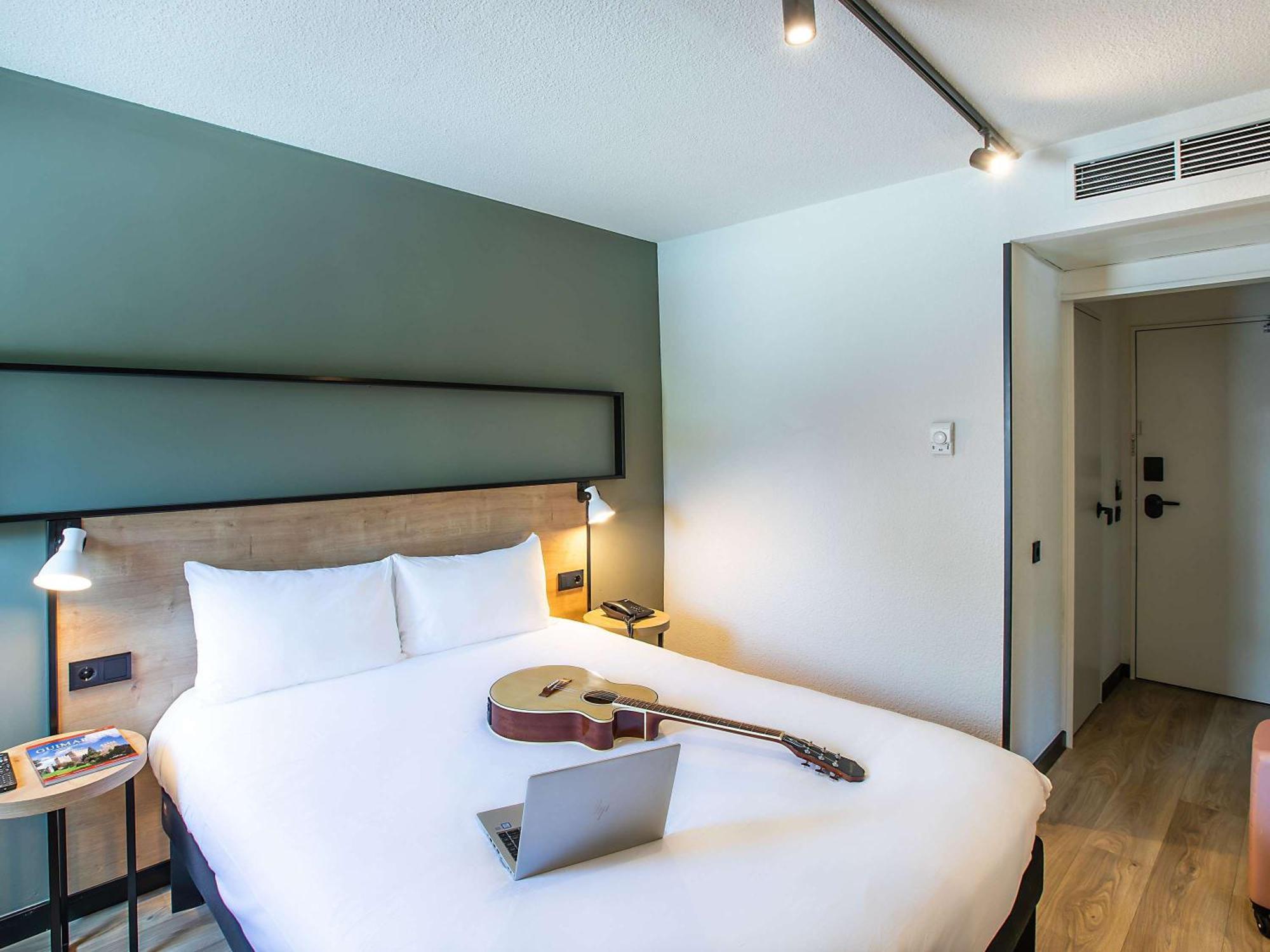Hotel Ibis Guimarães Esterno foto