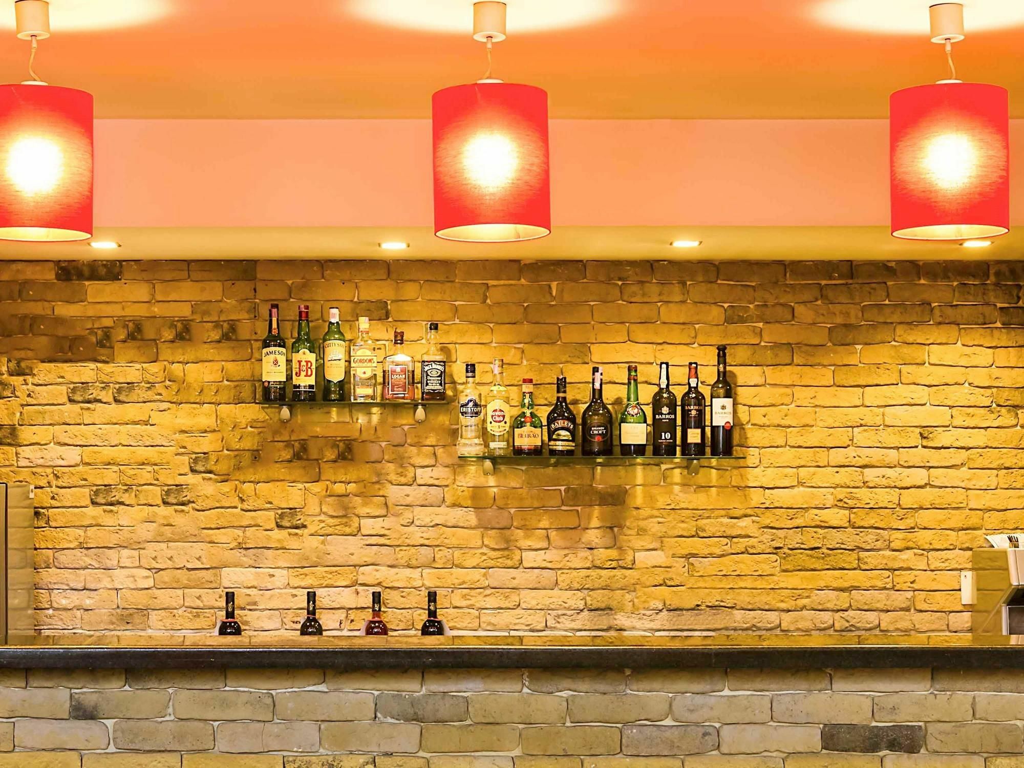 Hotel Ibis Guimarães Esterno foto