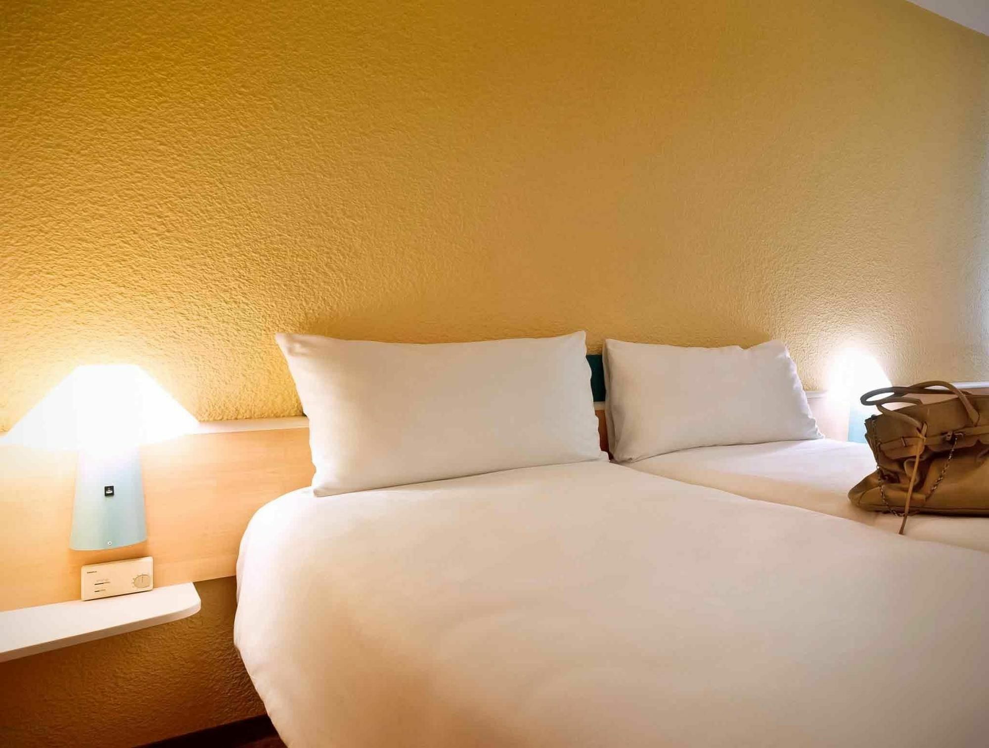 Hotel Ibis Guimarães Esterno foto